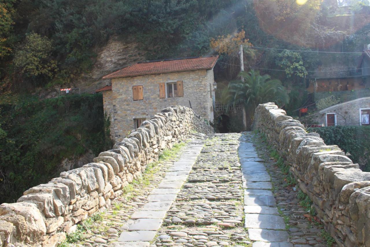 Ferienwohnung Casa Baciccia Badalucco Exterior foto